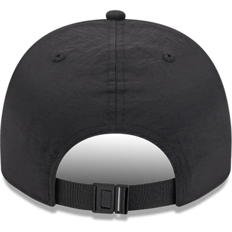 cepice-zaoblena-cerna-nastavitelny-golfer-everyday-nylon-chicago-bulls-nba-new-era