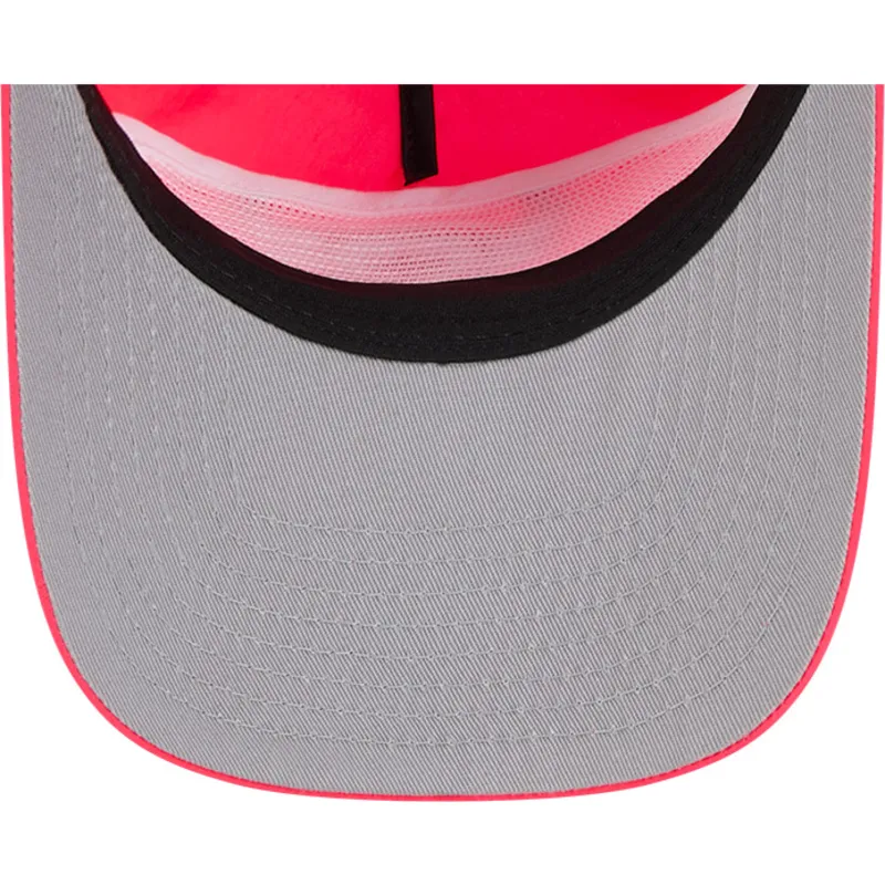 cepice-zaoblena-ruzova-nastavitelny-golfer-everyday-nylon-chicago-bulls-nba-new-era cepice-zaoblena-ruzova-nastavitelny-golfer-everyday-nylon-chicago-bulls-nba-new-era