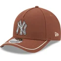 new-era-new-york-yankees-mlb-9forty-m-crown-a-frame-motorsport-braune-snapback-cap-mit-gebogenem-schirm