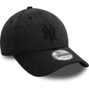 new-era-curved-brim-black-logo-9forty-quilted-new-york-yankees-mlb-black-adjustable-cap