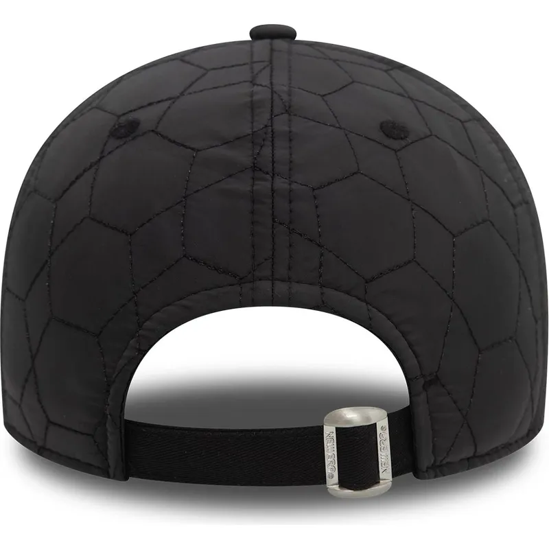 cepice-zaoblena-cerna-nastavitelny-9forty-quilted-new-york-yankees-mlb-new-era