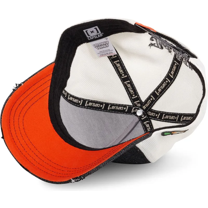 cap-zaoblena-black-snapback-bugs-bunny-looney-tunes-capslab