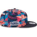 mehrfarbige-flache-snapback-kappe-9fifty-printed-spring-training-fan-pack-2025-der-atlanta-braves-mlb-von-new-era