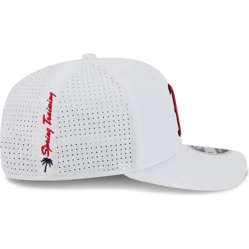 cepice-zaoblena-bila-snapback-9seventy-perf-spring-training-fan-pack-2025-boston-red-sox-mlb-new-era