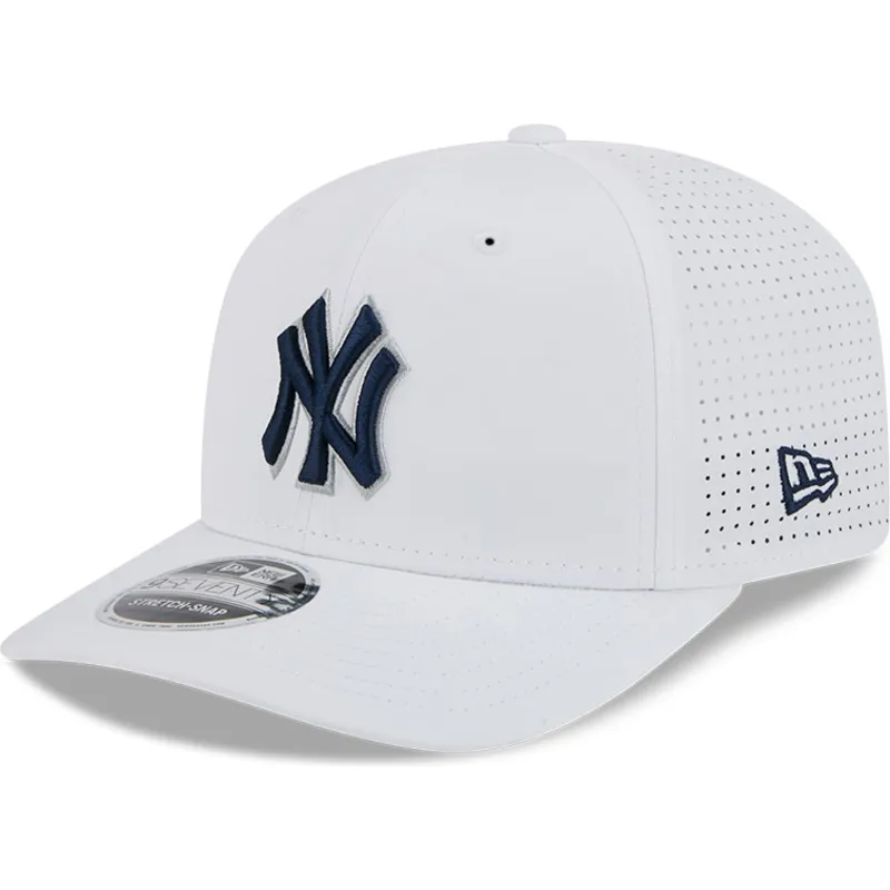cepice-zaoblena-bila-snapback-9seventy-perf-spring-training-fan-pack-2025-new-york-yankees-mlb-new-era