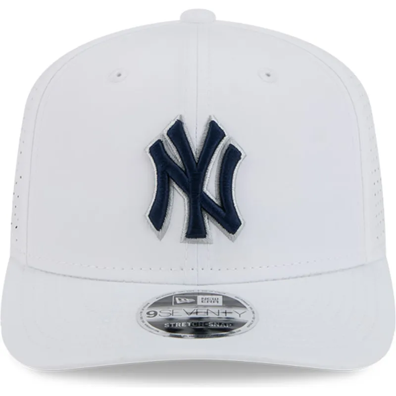 cepice-zaoblena-bila-snapback-9seventy-perf-spring-training-fan-pack-2025-new-york-yankees-mlb-new-era