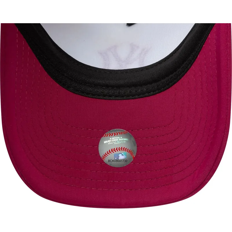 cepice-zaoblena-cervena-snapback-e-frame-world-series-new-york-yankees-mlb-new-era
