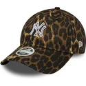 verstellbare-damenkappe-9twenty-outline-new-york-yankees-mlb-leopardenmuster-von-new-era