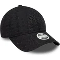 schwarze-verstellbare-damen-cap-mit-gebogenem-schirm-und-schwarzem-9twenty-new-york-yankees-mlb-logo-von-new-era