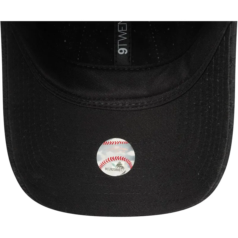 schwarze-verstellbare-curved-cap-fur-damen-mit-schwarzem-logo-9twenty-broderie-der-new-york-yankees-mlb-von-new-era