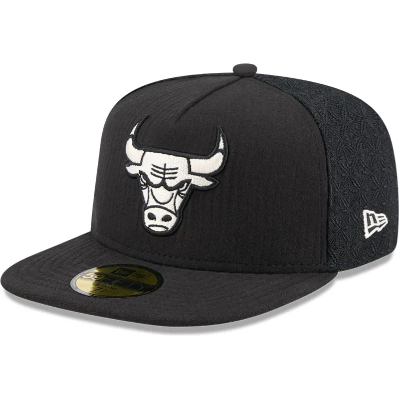 schwarze-enganliegende-flat-cap-59fifty-day-a-frame-der-chicago-bulls-nba-von-new-era
