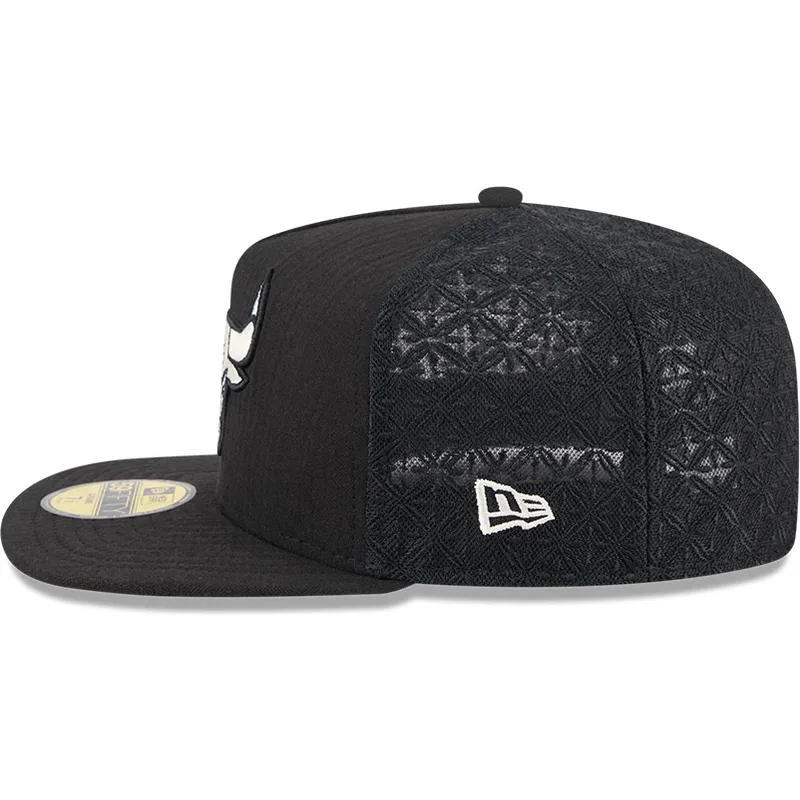 cepice-rovna-cerna-prilehava-59fifty-day-a-frame-chicago-bulls-nba-new-era