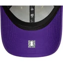 beige-und-violette-verstellbare-curved-cap-9forty-contrast-patch-der-los-angeles-lakers-nba-von-new-era
