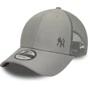 cepice-zaoblena-zadne-zvire-seda-nastavitelny-pasek-9forty-flawless-new-york-yankees-mlb-new-era