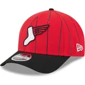 rote-und-schwarze-gebogene-snapback-kappe-9forty-m-crown-city-connect-der-chicago-white-sox-mlb-von-new-era