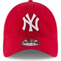 rote-verstellbare-gebogene-kappe-9twenty-core-classic-der-new-york-yankees-mlb-von-new-era