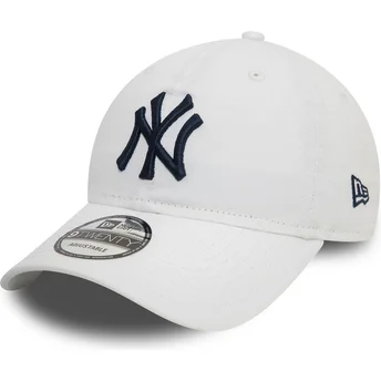Weiße verstellbare Curved Cap mit blauem Logo 9TWENTY Core Classic der New York Yankees MLB von New Era