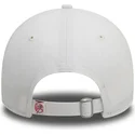 weisse-verstellbare-curved-cap-mit-blauem-logo-9twenty-core-classic-der-new-york-yankees-mlb-von-new-era