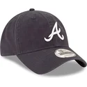 marineblaue-verstellbare-gebogene-kappe-9twenty-core-classic-der-atlanta-braves-mlb-von-new-era