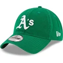grune-verstellbare-9twenty-core-classic-kappe-der-oakland-athletics-mlb-von-new-era