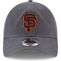 graue-verstellbare-curved-cap-9twenty-core-classic-der-san-francisco-giants-mlb-von-new-era