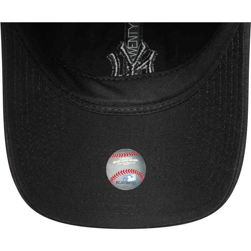 cepice-zaoblena-cerna-nastavitelny-9twenty-bow-back-new-york-yankees-mlb-new-era