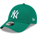 cepice-zaoblena-zelena-nastavitelny-9forty-league-essential-new-york-yankees-mlb-new-era