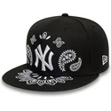 cepice-rovna-cerna-prilehava-59fifty-paisley-new-york-yankees-mlb-new-era