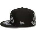 cepice-rovna-cerna-prilehava-59fifty-paisley-new-york-yankees-mlb-new-era