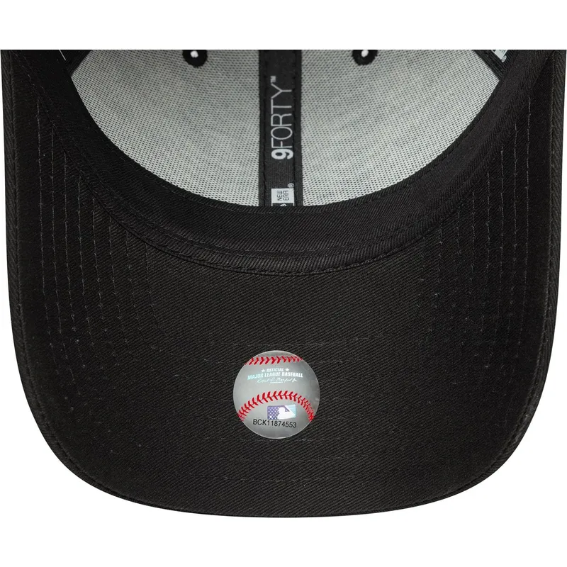 cepice-zaoblena-cerna-nastavitelny-9forty-icon-new-york-yankees-mlb-new-era