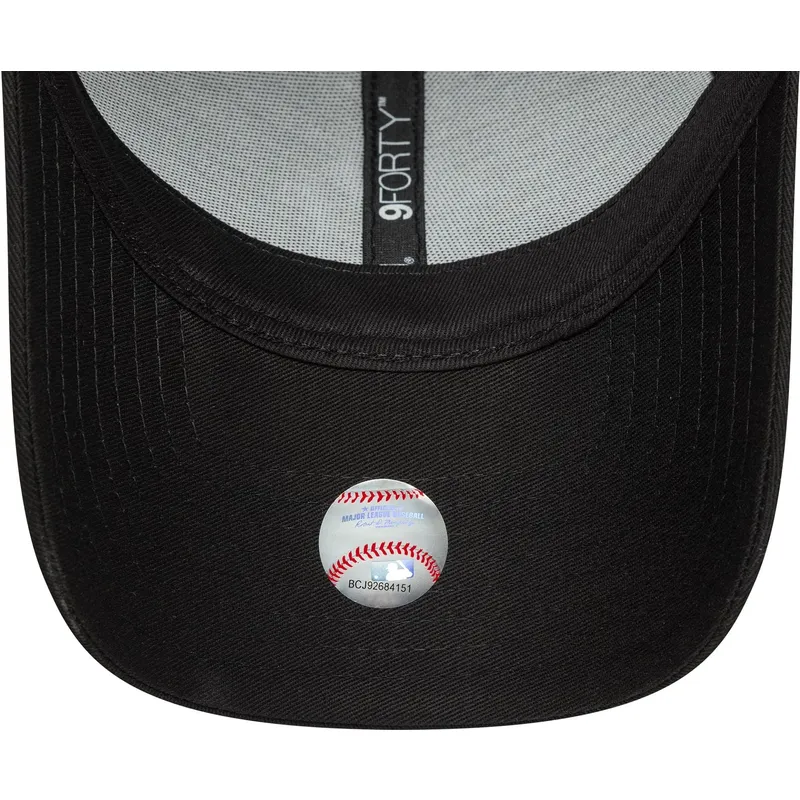 cepice-zaoblena-cerna-nastavitelny-9forty-ombre-infill-new-york-yankees-mlb-new-era