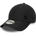 new-era-9forty-tonal-flawless-verstellbare-schwarze-kappe-mit-gebogenem-schirm-und-schwarzem-new-york-yankees-mlb-logo