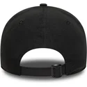 new-era-9forty-tonal-flawless-verstellbare-schwarze-kappe-mit-gebogenem-schirm-und-schwarzem-new-york-yankees-mlb-logo