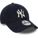 cepice-zaoblena-namornicka-modra-nastavitelny-9forty-borg-new-york-yankees-mlb-new-era