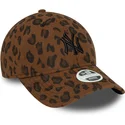 cepice-zaoblena-leopardi-nastavitelny-9forty-leopard-cord-new-york-yankees-mlb-new-era