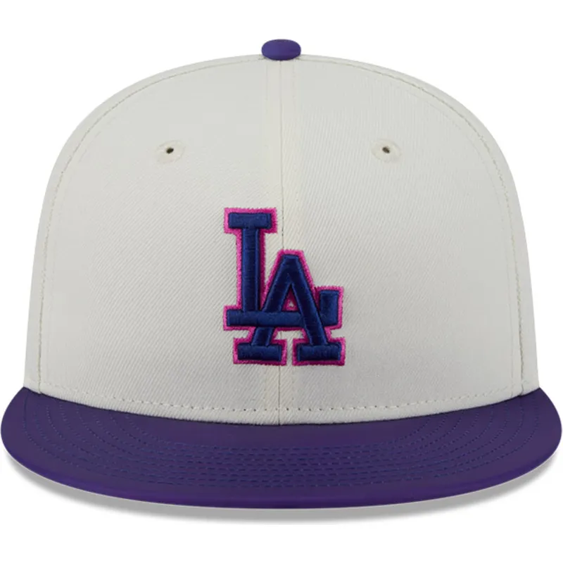 gorra-plana-beige-y-violeta-ajustada-59fifty-clr-dvlp-de-los-angeles-dodgers-mlb-de-new-era