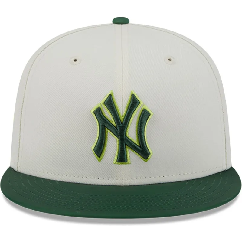 flache-beige-und-grune-angepasste-kappe-59fifty-clr-dvlp-der-new-york-yankees-mlb-von-new-era