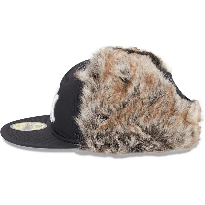 cepice-rovna-cerna-prilehava-59fifty-winter-dog-ear-new-york-yankees-mlb-new-era