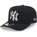 cepice-zaoblena-namornicka-modra-prilehava-59fifty-a-frame-wired-new-york-yankees-mlb-new-era