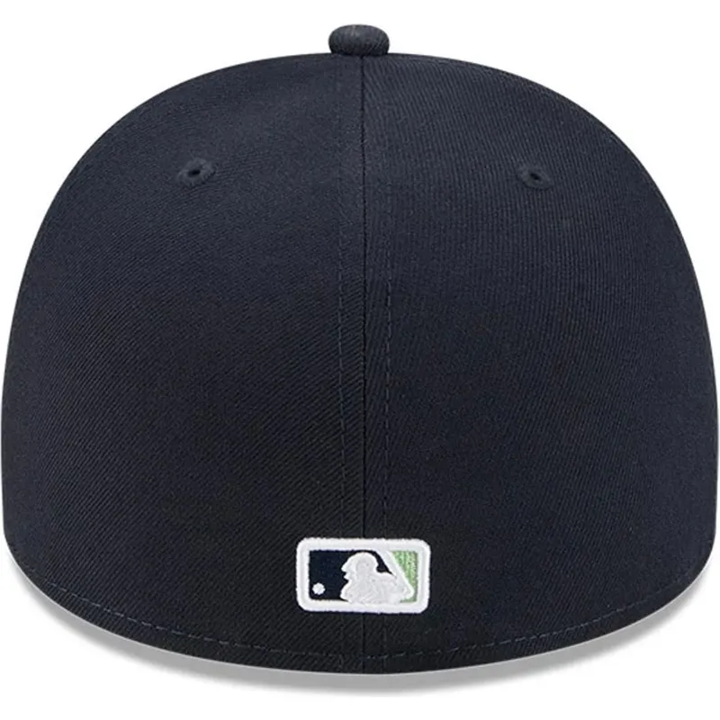 cepice-zaoblena-namornicka-modra-prilehava-59fifty-a-frame-cartoon-new-york-yankees-mlb-new-era