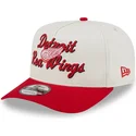 beige-und-rote-gebogene-kappe-snapback-9fifty-a-frame-chainstitch-von-detroit-red-wings-nhl-von-new-era
