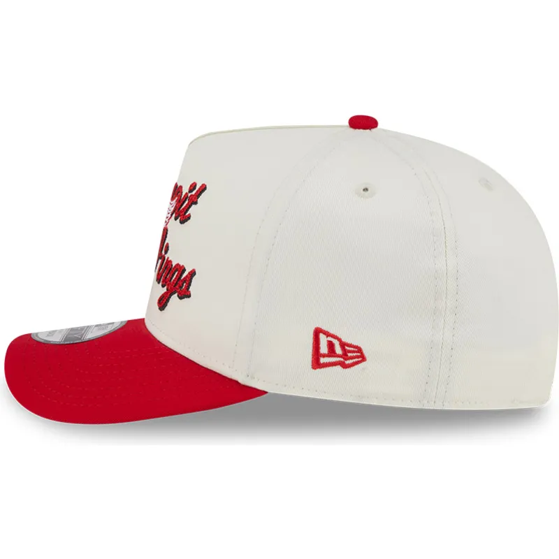 gorra-curva-beige-y-roja-snapback-9fifty-a-frame-chainstitch-de-detroit-red-wings-nhl-de-new-era