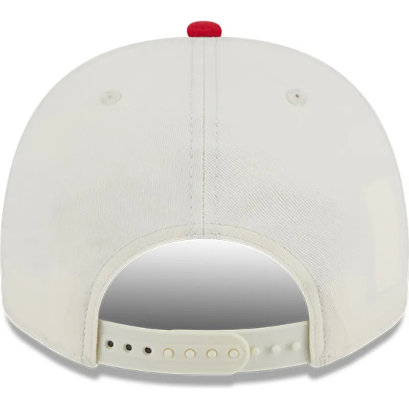 gorra-curva-beige-y-roja-snapback-9fifty-a-frame-chainstitch-de-detroit-red-wings-nhl-de-new-era