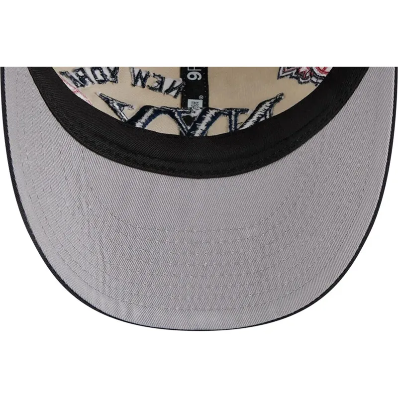cepice-zaoblena-bezova-snapback-9fifty-retro-crown-scatter-new-york-yankees-mlb-new-era cepice-zaoblena-bezova-snapback-9fifty-retro-crown-scatter-new-york-yankees-mlb-new-era