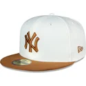 cepice-rovna-hneda-prilehava-59fifty-chrome-toast-side-patch-new-york-yankees-mlb-new-era
