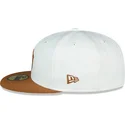 cepice-rovna-hneda-prilehava-59fifty-chrome-toast-side-patch-new-york-yankees-mlb-new-era