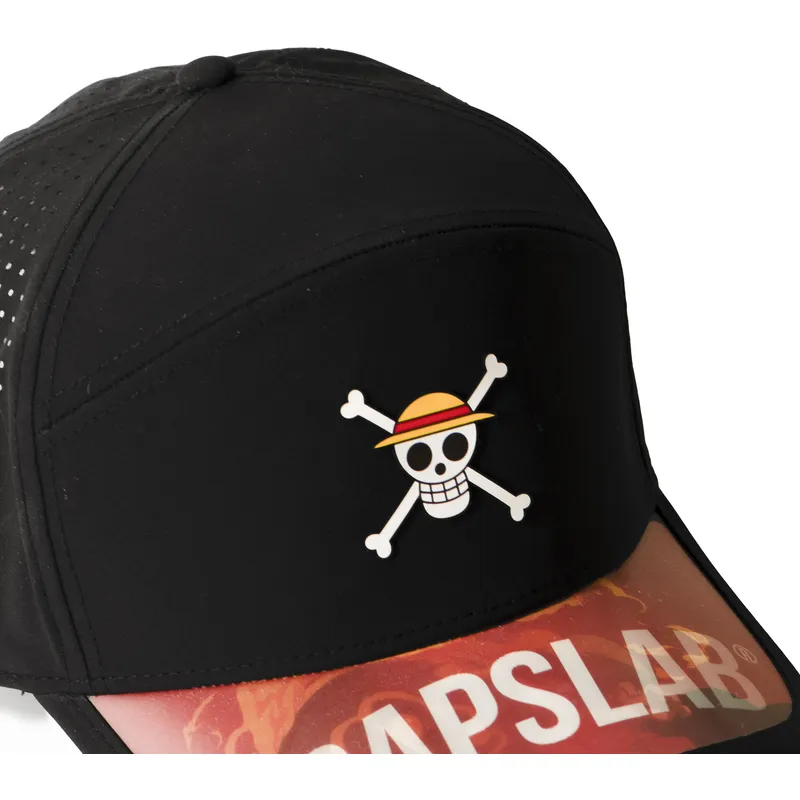cepice-zaoblena-cerna-nastavitelny-op6-pir-slamaci-one-piece-capslab