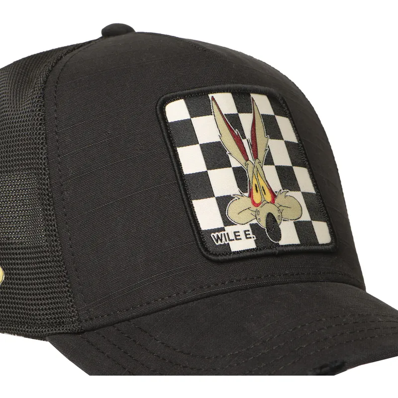 cepice-zaoblena-cerna-snapback-loo12-wil-kojot-looney-tunes-capslab