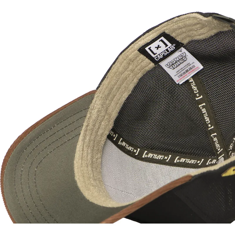 cepice-zaoblena-cerna-snapback-loo12-wi2-kojot-looney-tunes-capslab