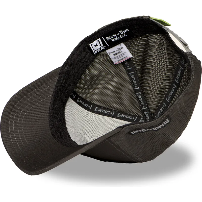 cepice-zaoblena-seda-snapback-utocny-titan-attack-on-titan-capslab